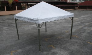 10 x 10 Pyramid White Canopy (Outside).JPG